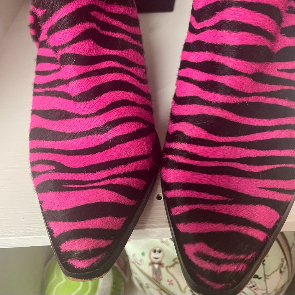 Jessica Simpson Fuchsia Zebra Ankle Boots - Picture 2 of 5